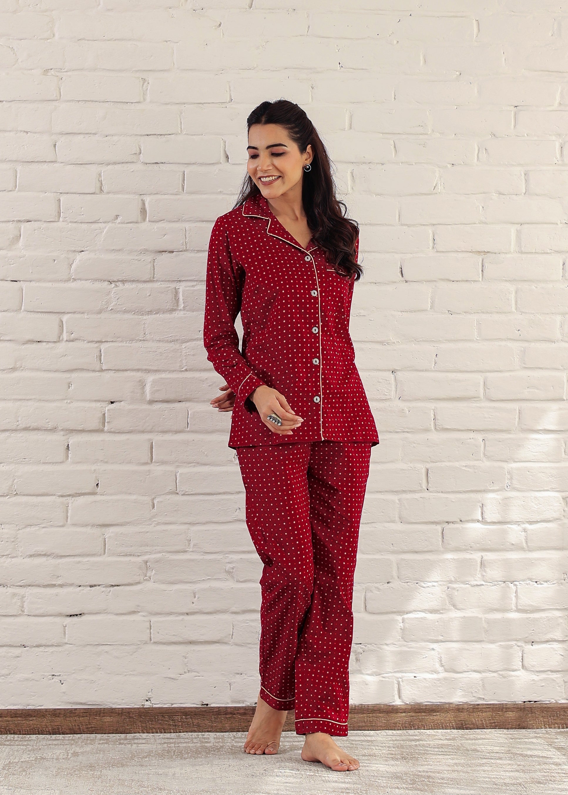 Plus Size Maroon Dotted Cotton Night Suit: Cozy Comfort, Stylish Design