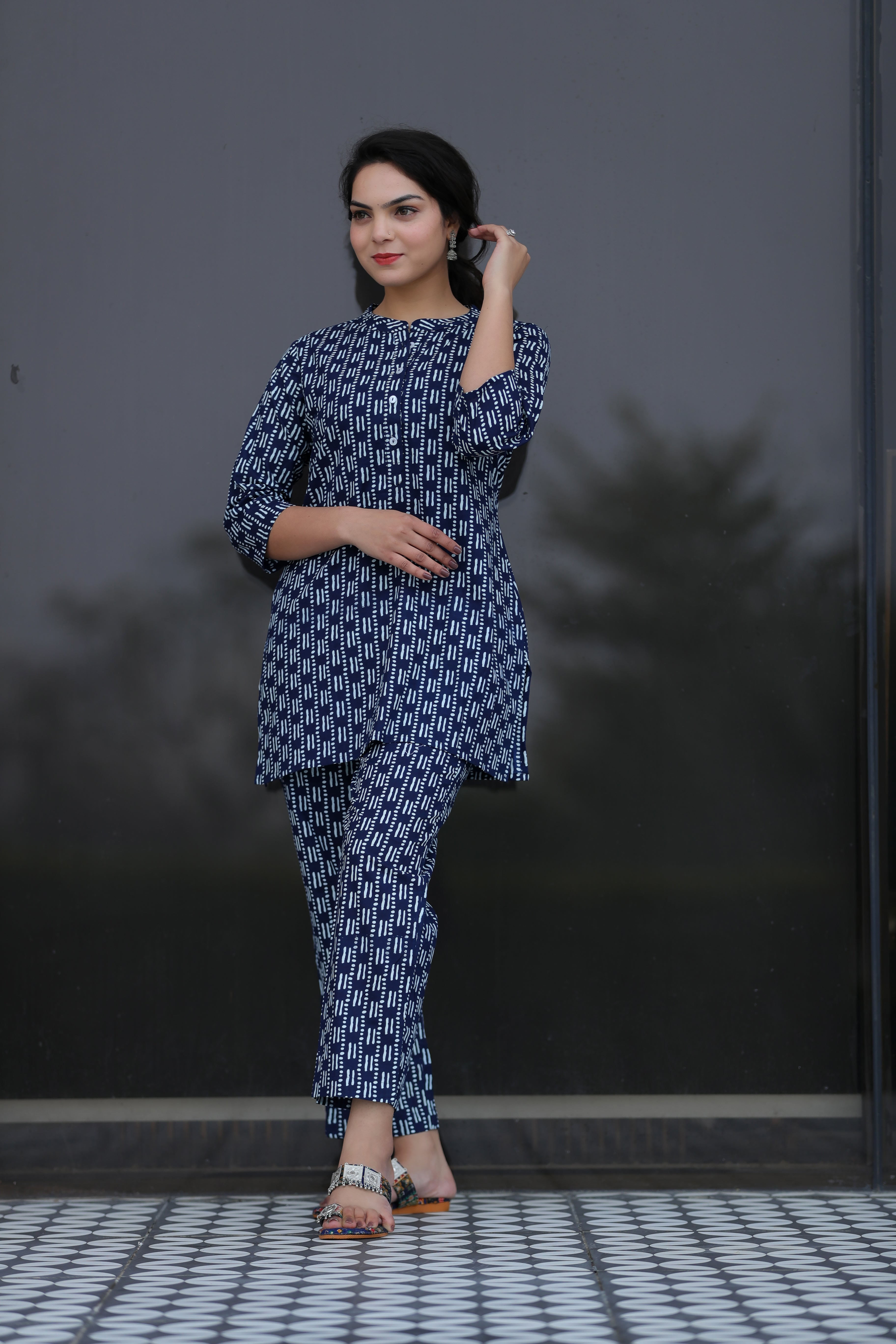 Chic Blue and White Printed Night Suit