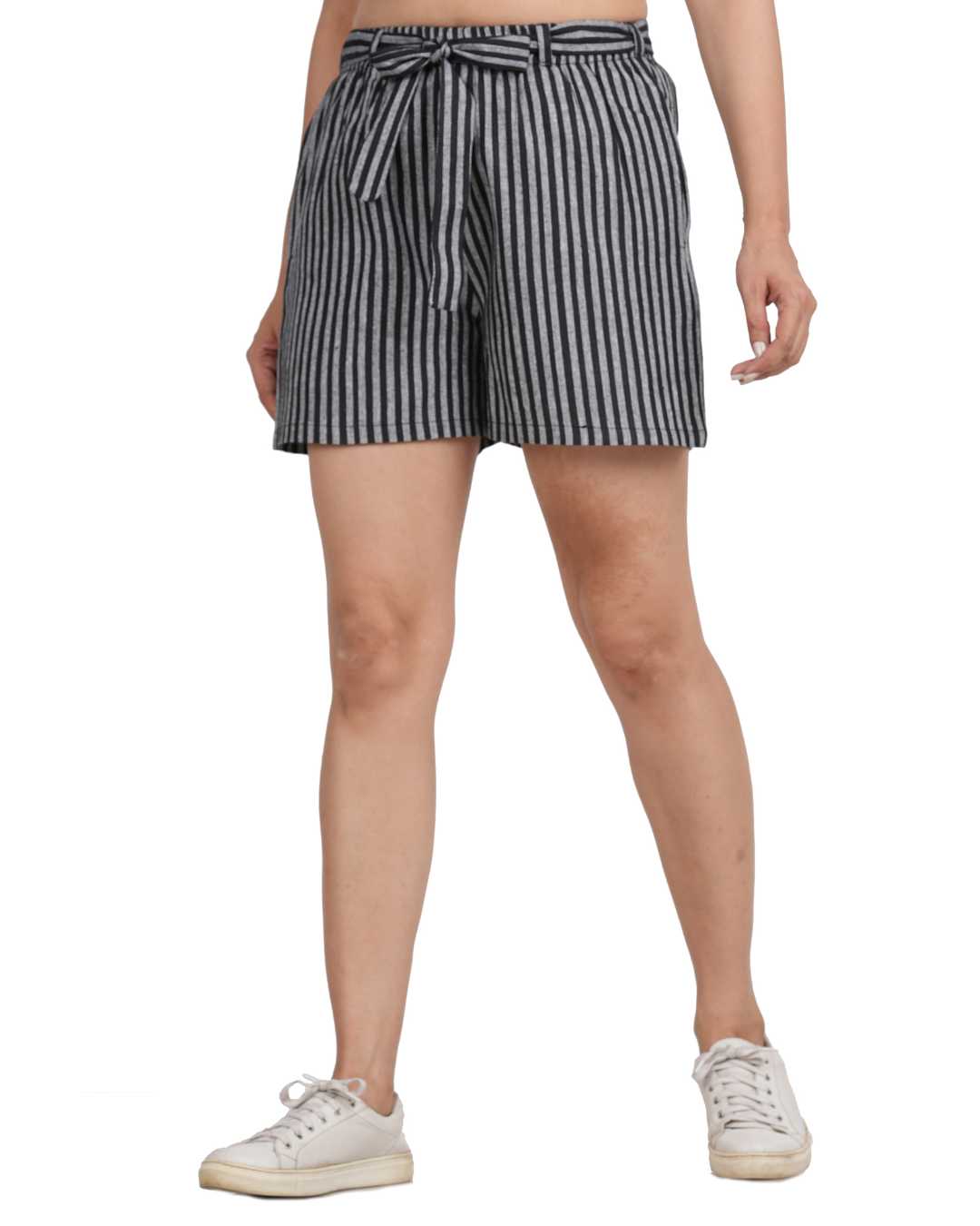 Plus size Striped Women Black Regular Shorts