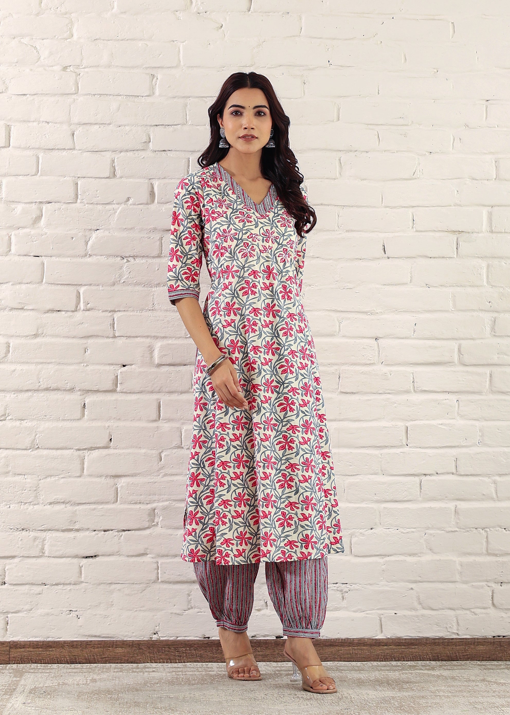 Plus Size Pink Cotton Sanganeri Floral Print A-Line Kurta Set