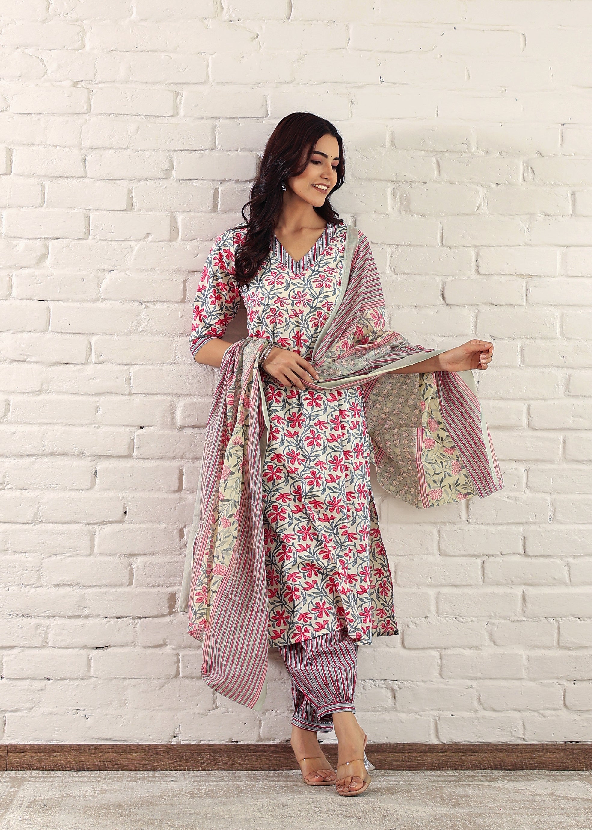 Plus Size Pink Cotton Sanganeri Floral Print A-Line Kurta Set