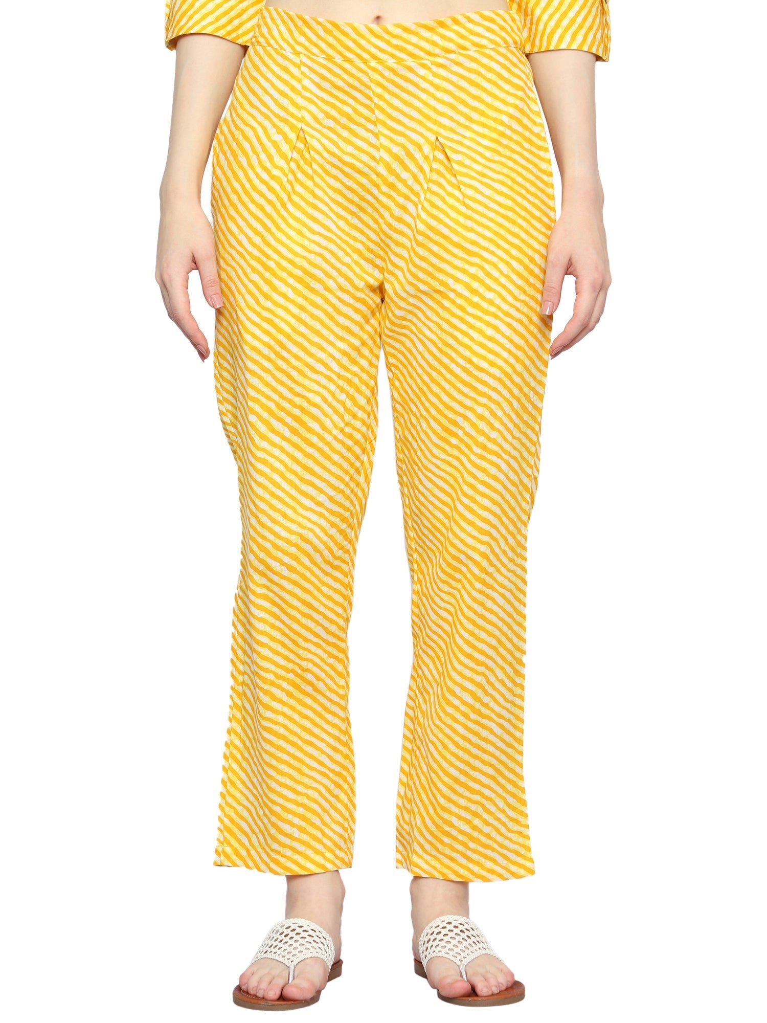 Plus Size Vibrant Rayon Co-ord Set with Yellow Prints