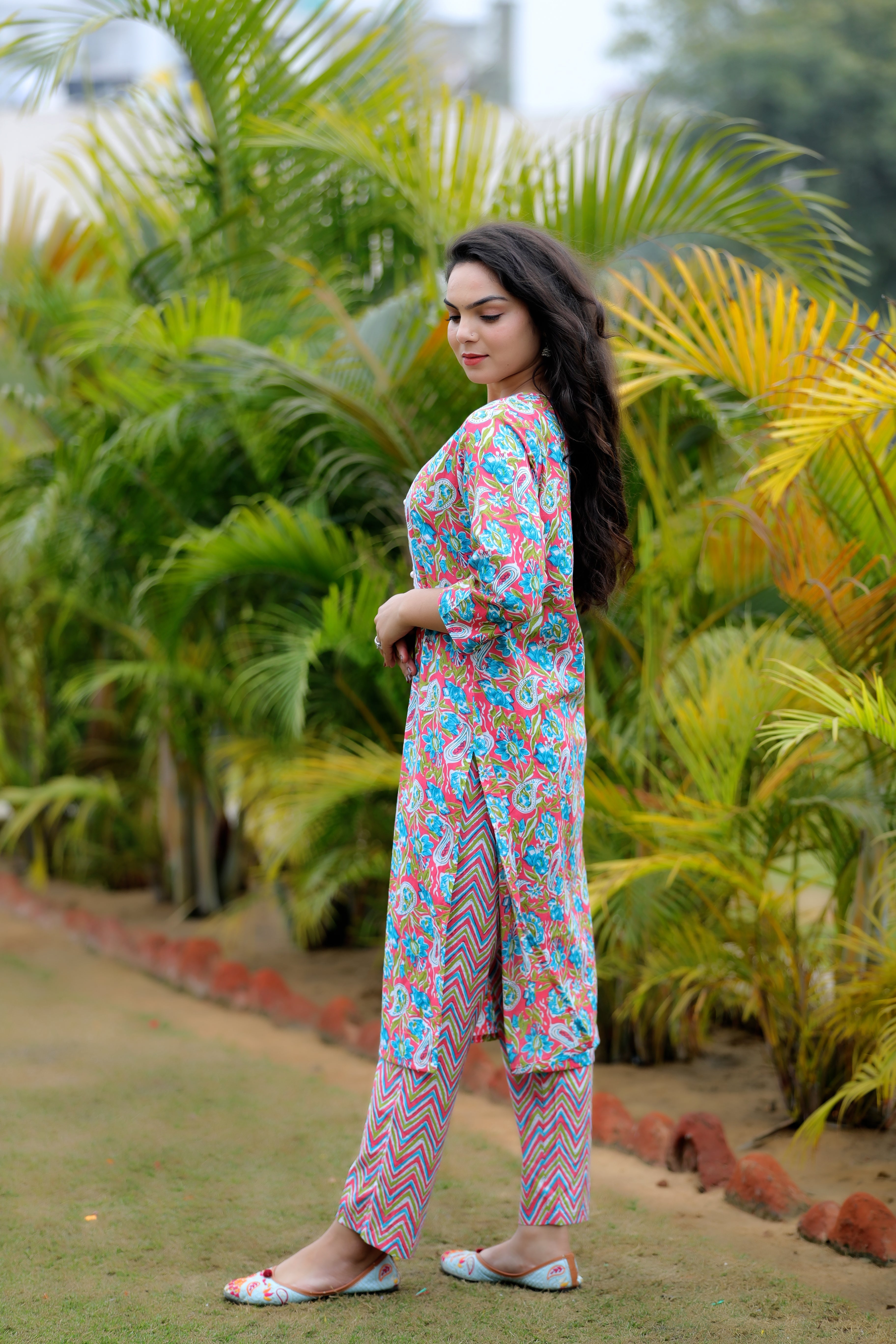 GMI Multicolour Printed Cotton Straight Kurta Pant Set