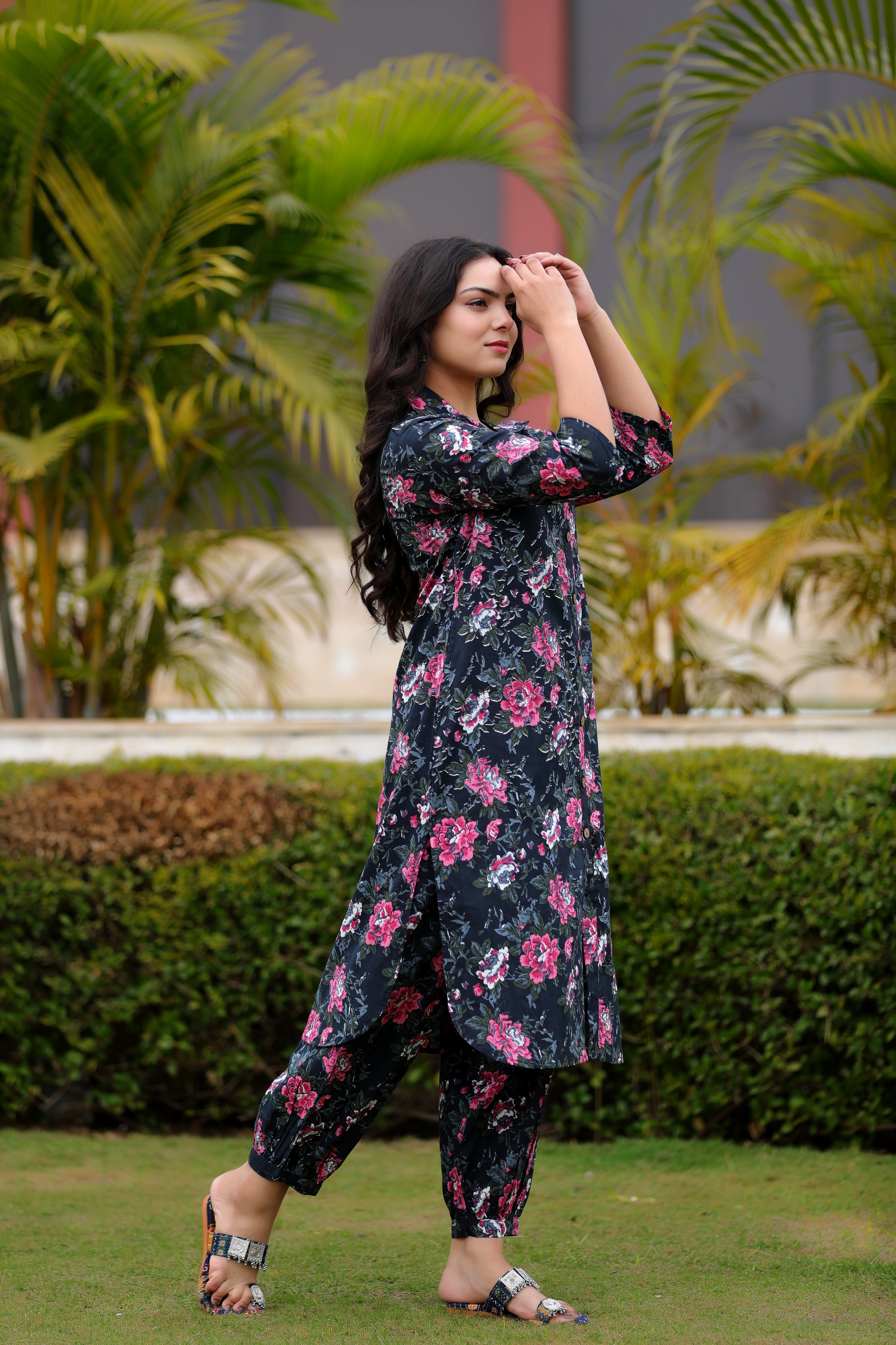 Plus Size Elegant Black and Pink Floral Print Co-ord Set