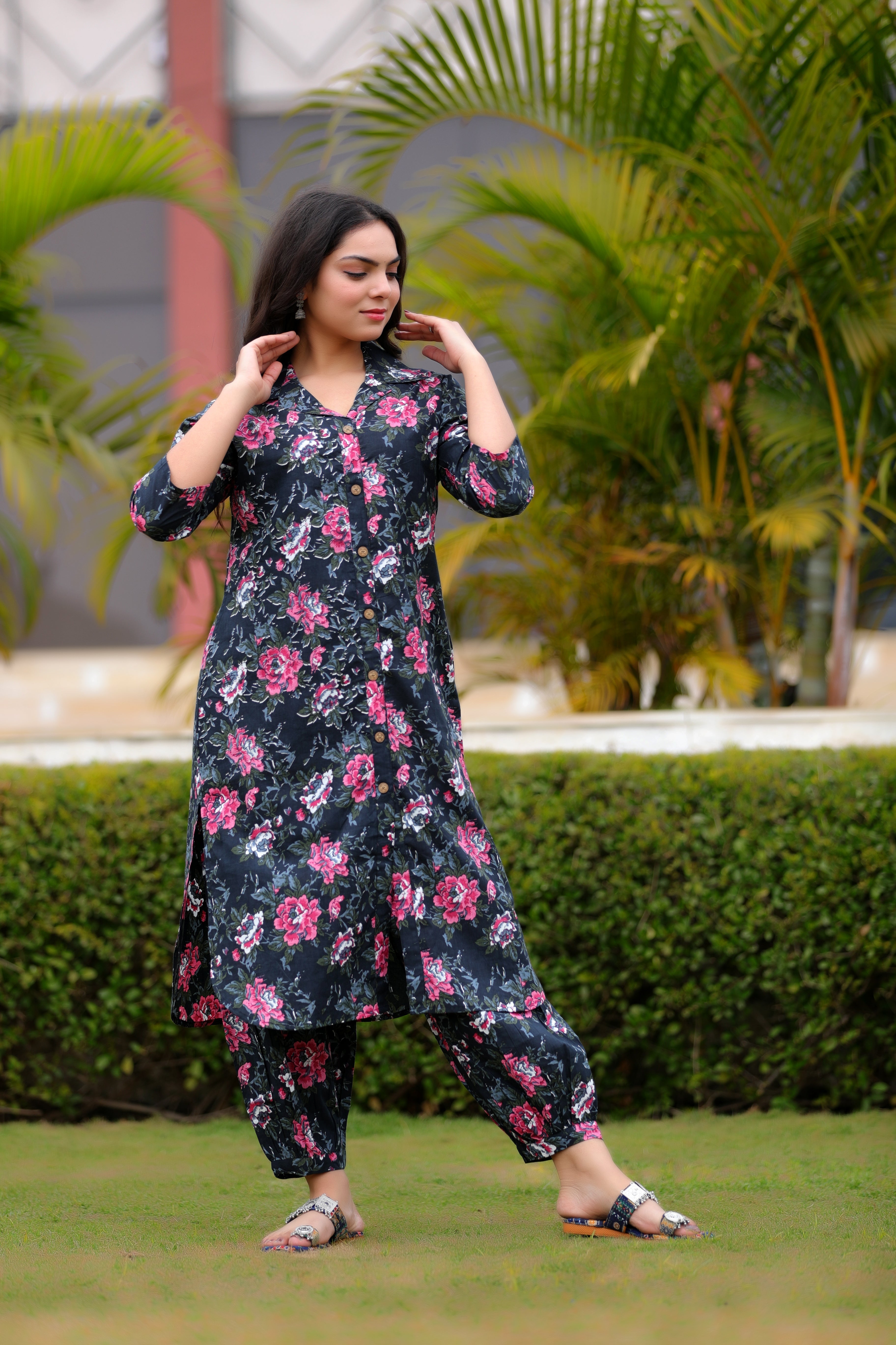 Plus Size Elegant Black and Pink Floral Print Co-ord Set